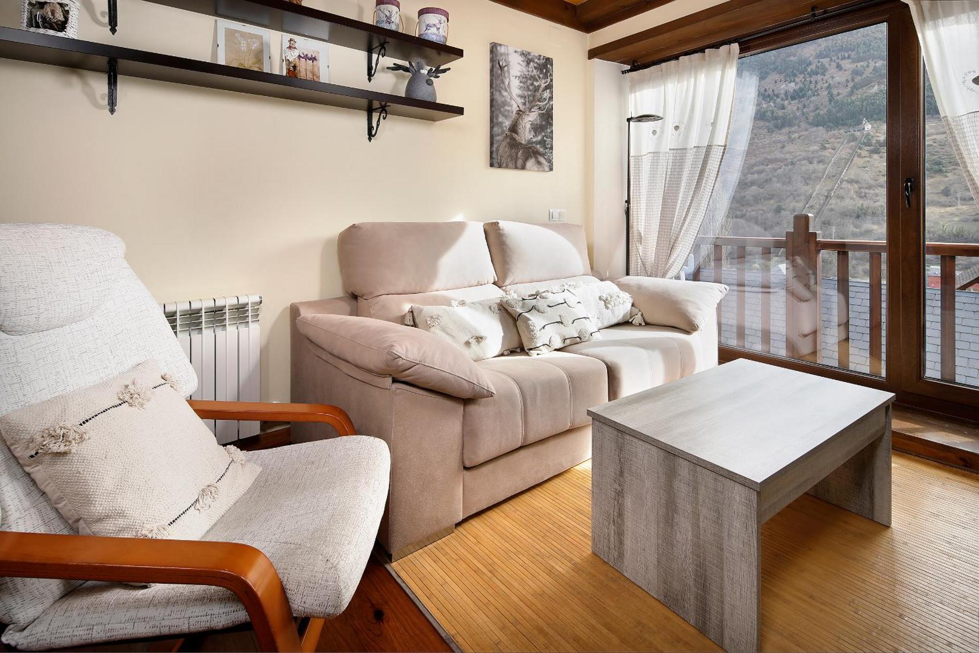 Apartamento La Santeta De Aran Vielha e Mijaran Buitenkant foto